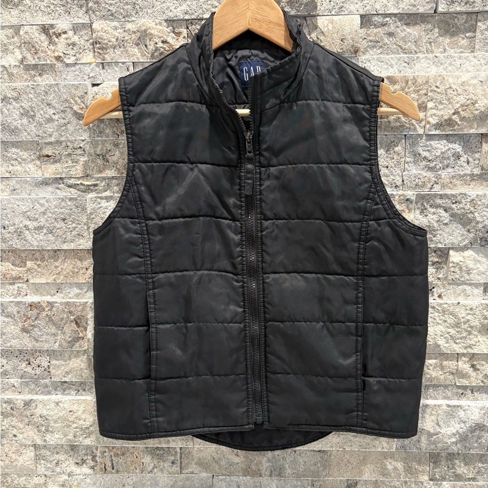 GAP women’s Black Puffer‎ Vest size S
